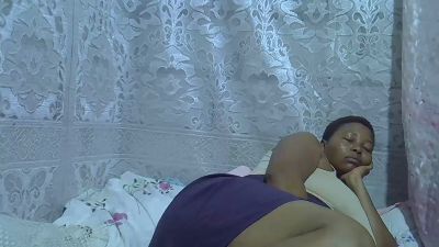 bigclit_mom live cam on Cam4