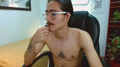 bigcock_robert live cam on Cam4
