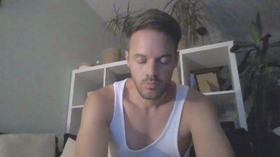 bigcockjohnxxx live cam on Cam4