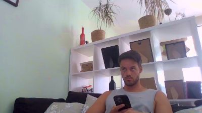 bigcockjohnxxx live cam on Cam4