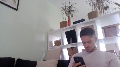 bigcockjohnxxx live cam on Cam4