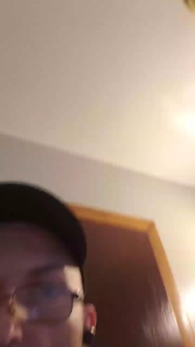 bigdaddyy5 live cam on Cam4