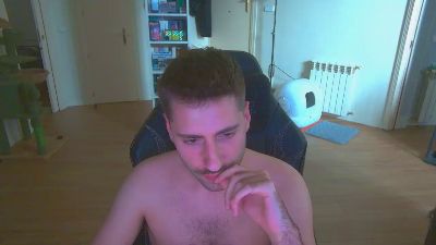 bigdickyoun1 live cam on Cam4