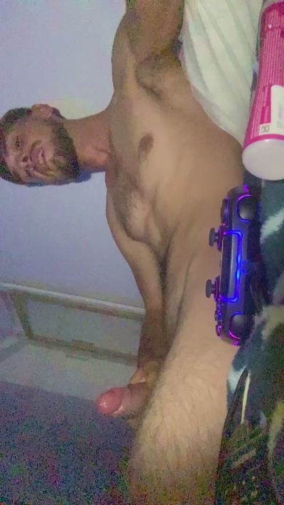 biggpula_hot live cam on Cam4