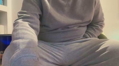 bigjohnnyroc live cam on Cam4