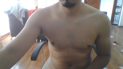 bigjuan4 live cam on Cam4