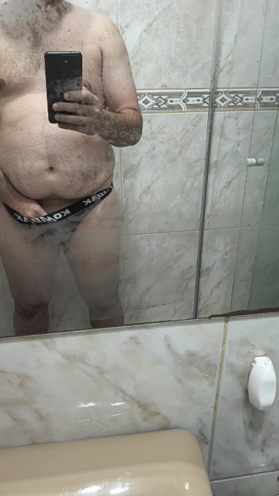 bigolinhapun live cam on Cam4