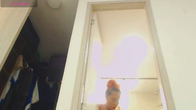 bigsweetgoddes live cam on Cam4