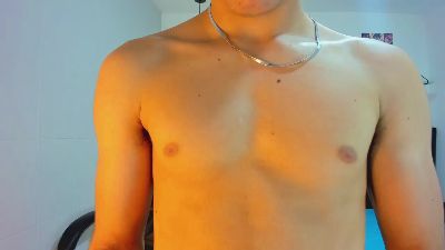 billy_wildd live cam on Cam4