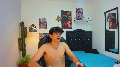 billy_wildd live cam on Cam4