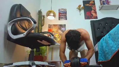 billy_wildd live cam on Cam4