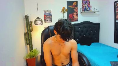 billy_wildd live cam on Cam4