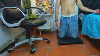 billy_wildd live cam on Cam4