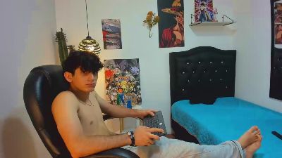 billy_wildd live cam on Cam4