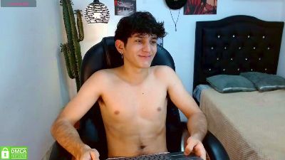 billy_wildd live cam on Cam4