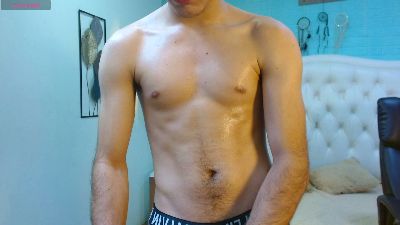 billy_wildd live cam on Cam4