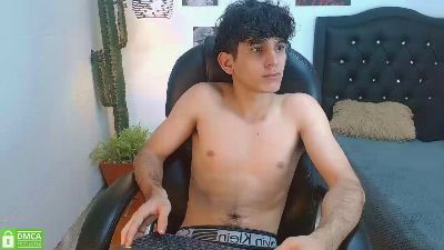 billy_wildd live cam on Cam4