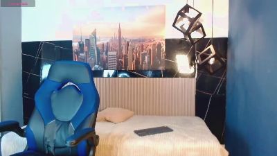 billy_wildd live cam on Cam4