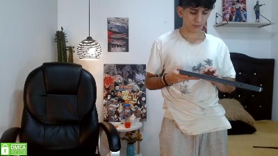 billy_wildd live cam on Cam4