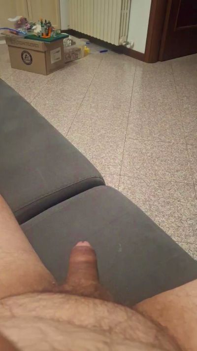 bimbo81 live cam on Cam4