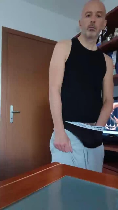 bimboz1 live cam on Cam4