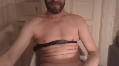 bingo53 live cam on Cam4