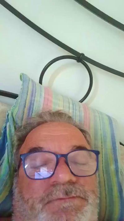 bingo65 live cam on Cam4