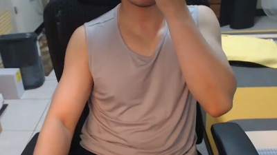 bio1988 live cam on Cam4