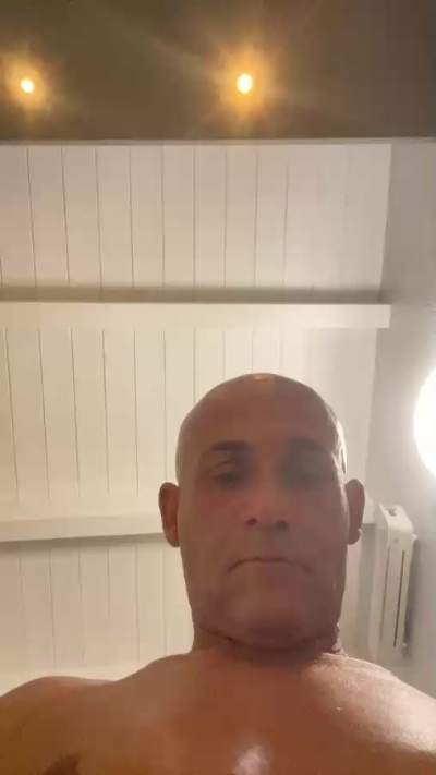 birillo761 live cam on Cam4