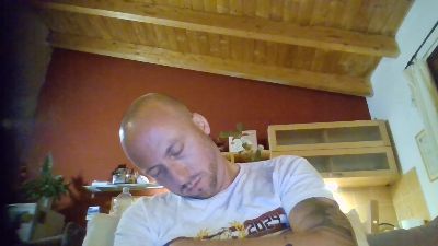 birillo82 live cam on Cam4