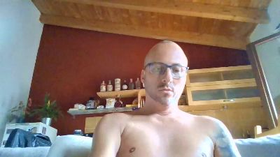 birillo82 live cam on Cam4
