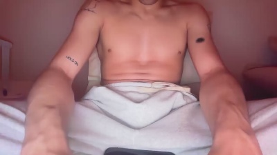 bisweettwink live cam on Cam4