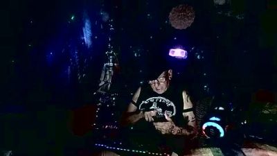 biteme69691 live cam on Cam4