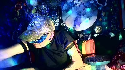 biteme69691 live cam on Cam4
