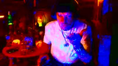 biteme69691 live cam on Cam4