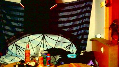 biteme69691 live cam on Cam4