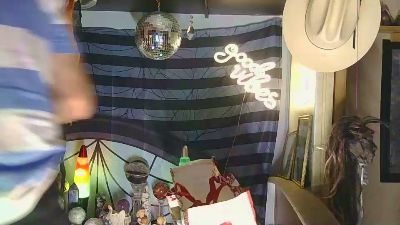 biteme69691 live cam on Cam4