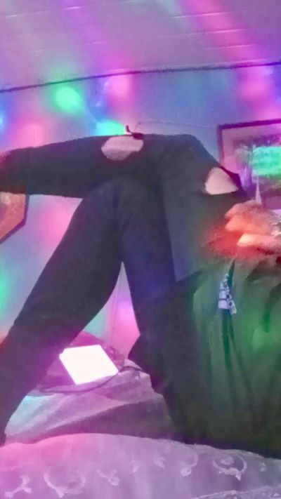 bizzarap1987 live cam on Cam4