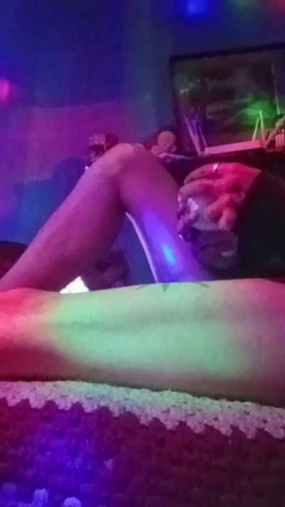 bizzarap1987 live cam on Cam4