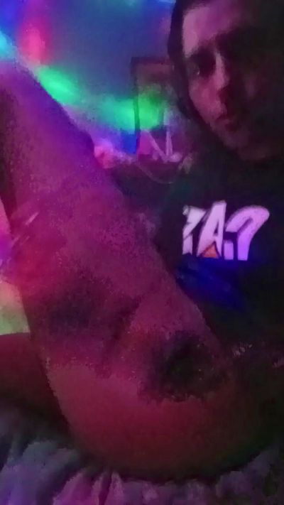 bizzarap1987 live cam on Cam4