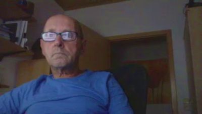 bjoern64 live cam on Cam4