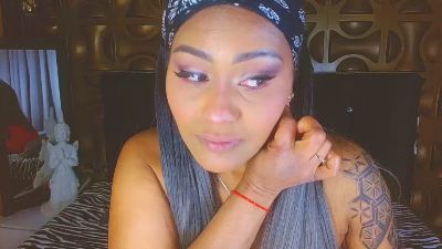black_ambar live cam on Cam4
