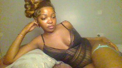black_mamba222 live cam on Cam4
