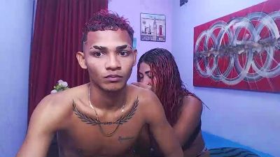 black_twinkss live cam on Cam4