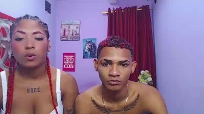 black_twinkss live cam on Cam4