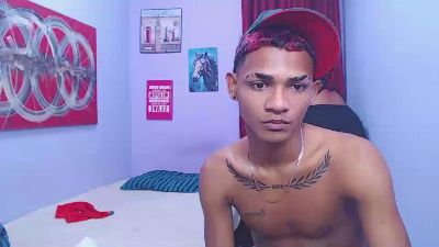 black_twinkss live cam on Cam4