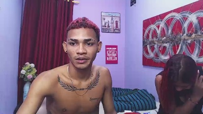 black_twinkss live cam on Cam4