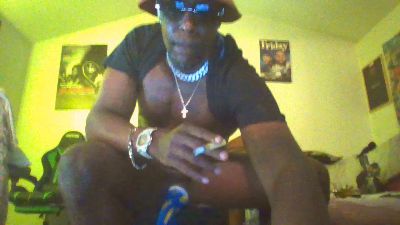 blackdick8888 live cam on Cam4