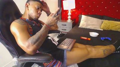 blacked_69 live cam on Cam4