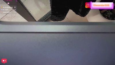 blackk_latino live cam on Cam4